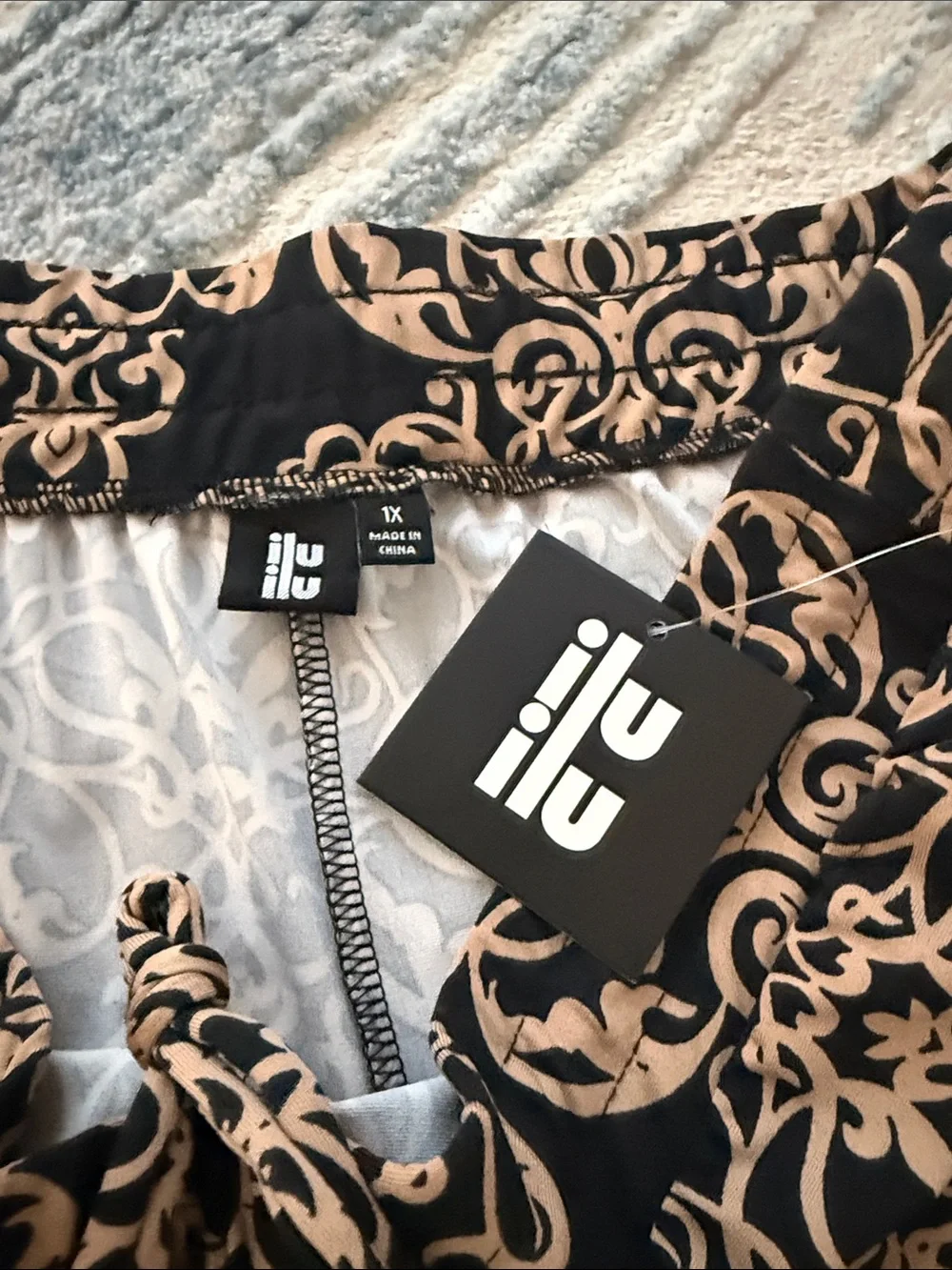 NWT ILU Wide-Leg Drawstring Pants in Black & Tan Size 1X